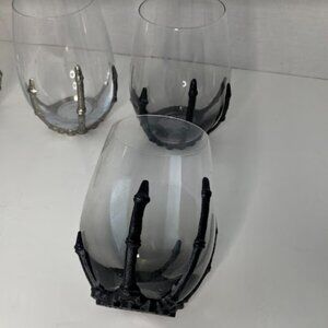 Skeleton Hand Stemless Wine Glasses x3